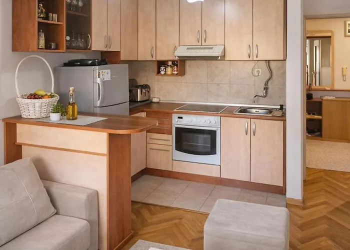 Nika's * Скоп'є